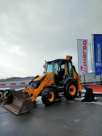 Buldoexcavator JCB 3CX Contractor 109 CP 2015 